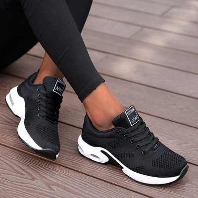 Walkers Sporty Sneakers – Komfort og Støtte til Løbende Livsstil Sort Bonusvis