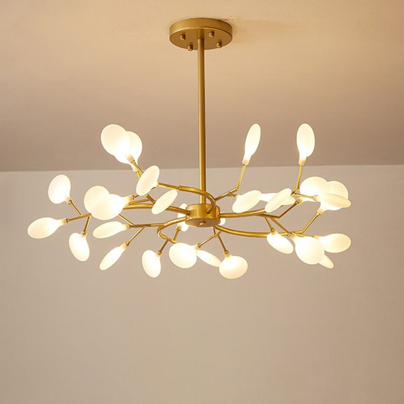 LumiFlare - Elegant forgrenet LED-lysekrone med ildflueeffekt A 30 Guld Bonusvis
