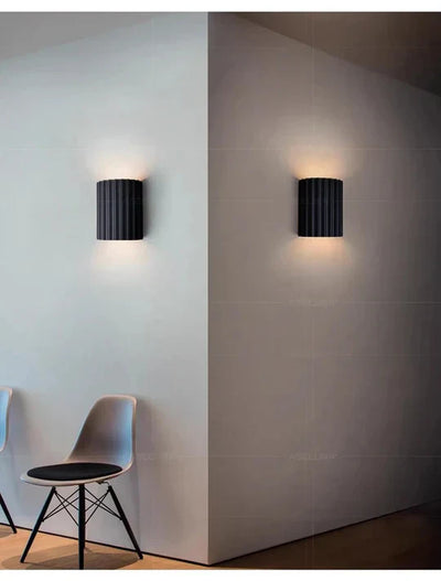 GlowResin Moderne Væglampe i Resin – Elegant LED Belysning til Dit Hjem Sort Bonusvis