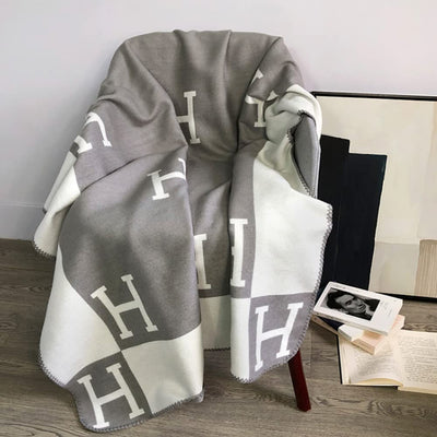 LuxBlanket Plaid – Luksuriøs og Komfortabel Tilføjelse til Dit Hjem Bonusvis