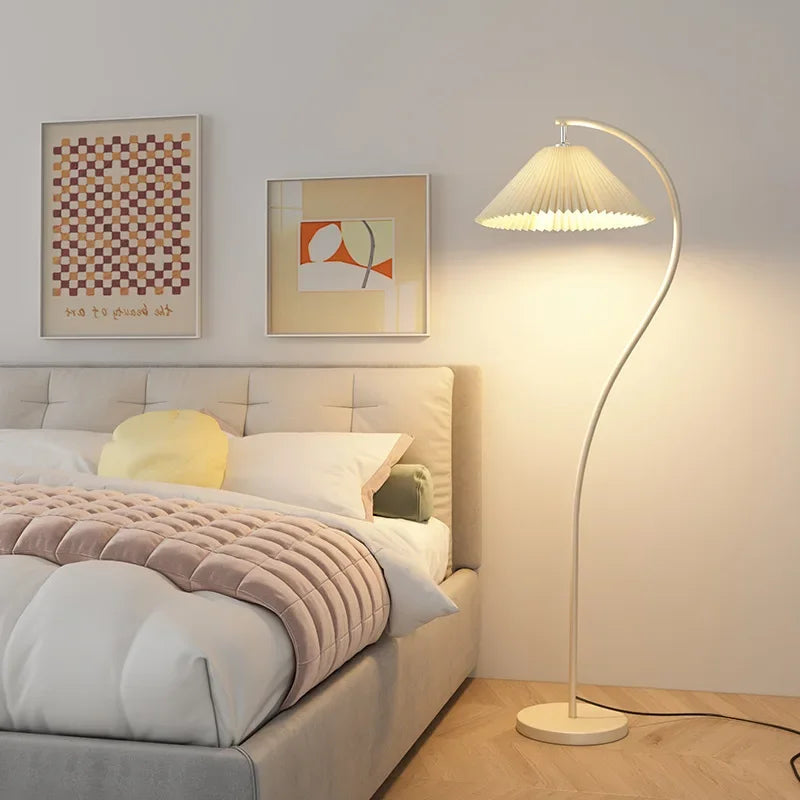 Moderne LED-gulvlampe i stof Bonusvis