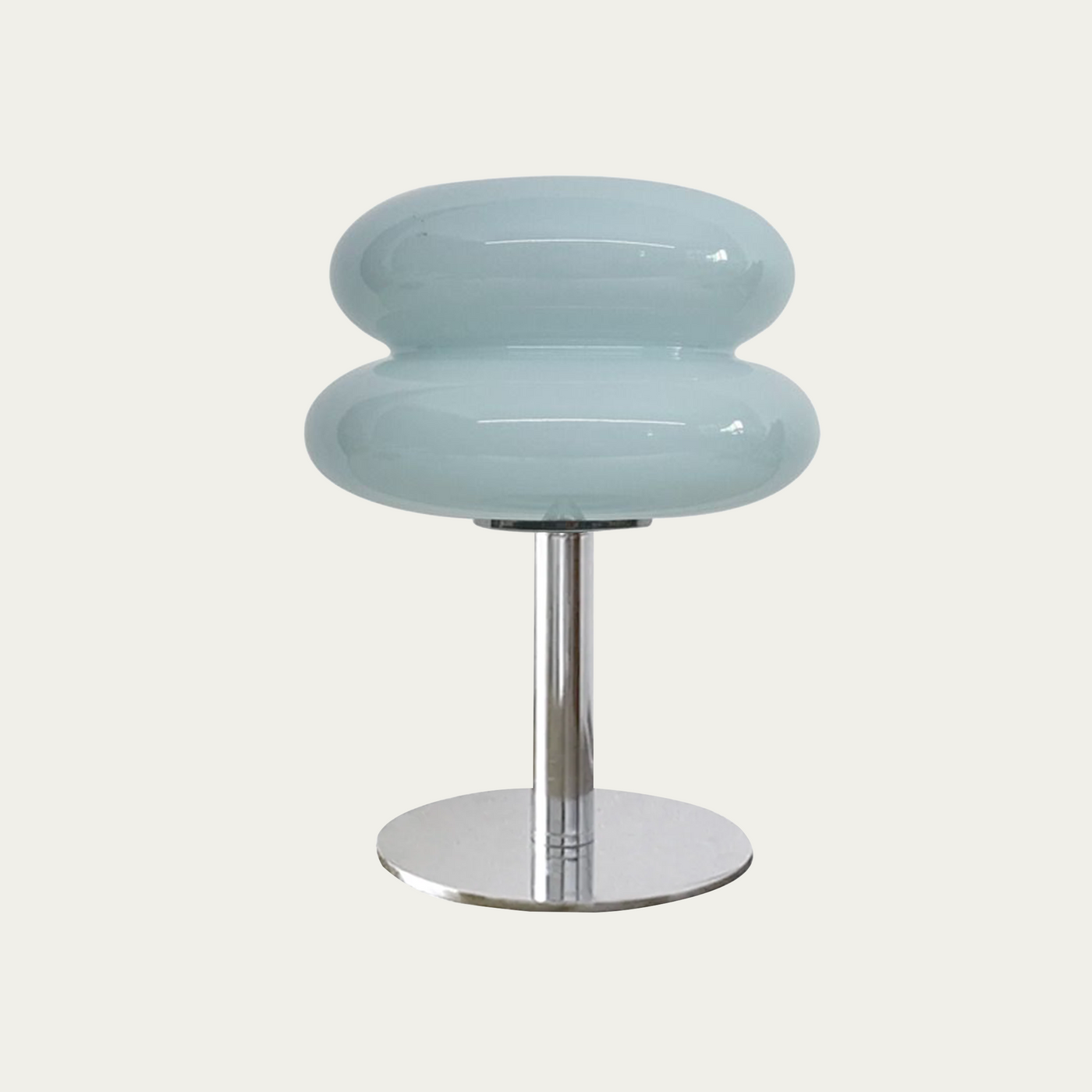 Minimalistisk Orion Bordlampe – Elegant Bauhaus Design med Blødt Lys Himmelblå Bonusvis