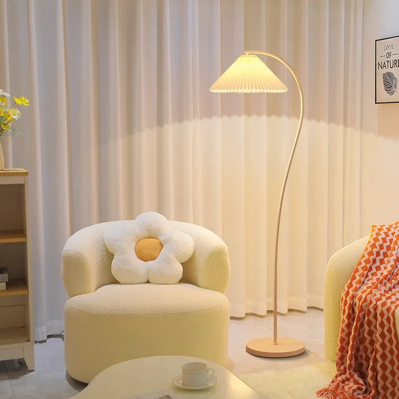 Moderne LED-gulvlampe i stof Bonusvis