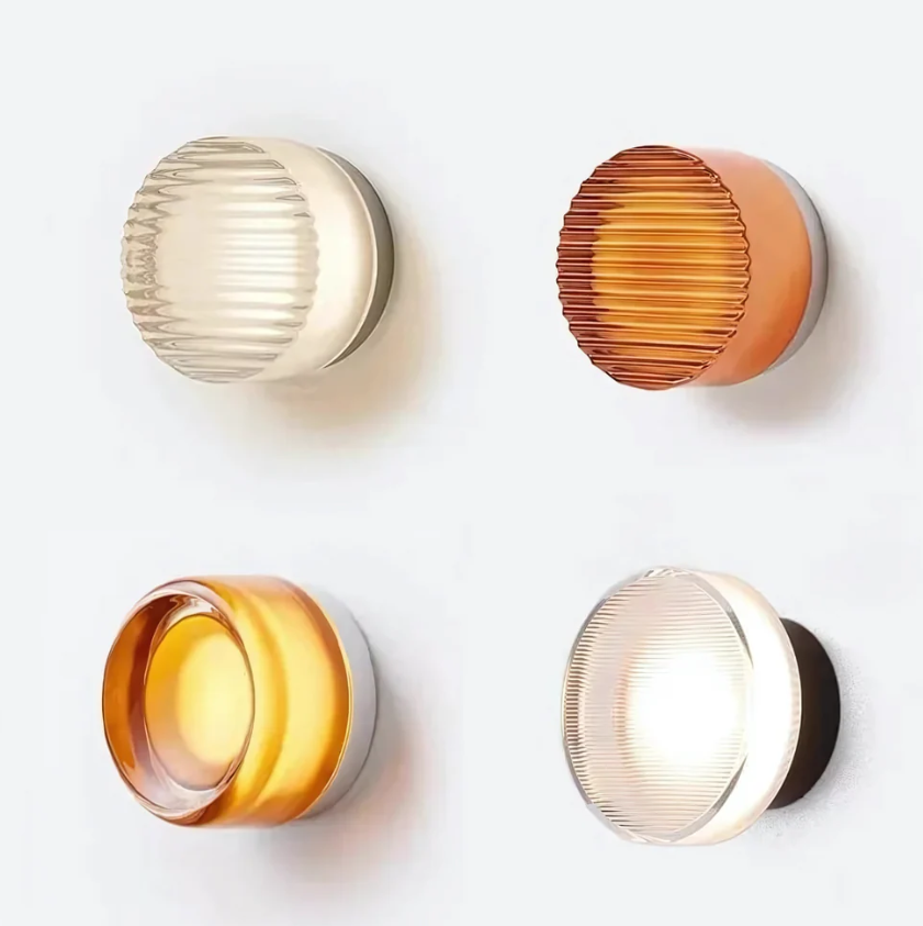 Hera Væglampe – Moderne LED Design i Metal, Glas og Akryl Bonusvis