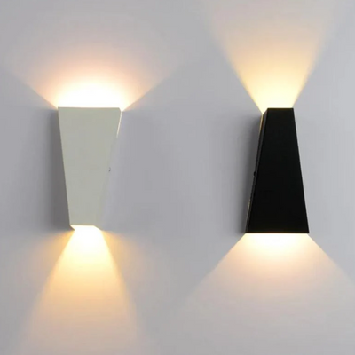 Moderne LED Væglampe – Geometrisk Design i Sort og Hvid til Elegante Interiører Bonusvis