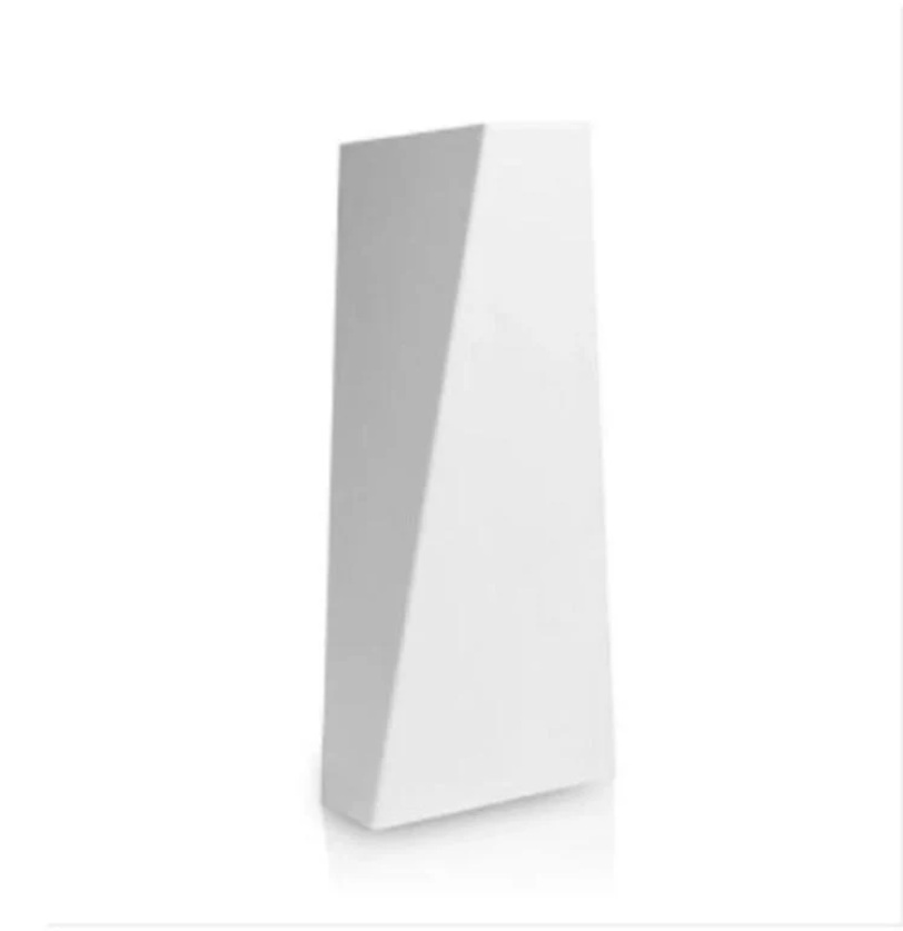 Moderne LED Væglampe – Geometrisk Design i Sort og Hvid til Elegante Interiører Bonusvis
