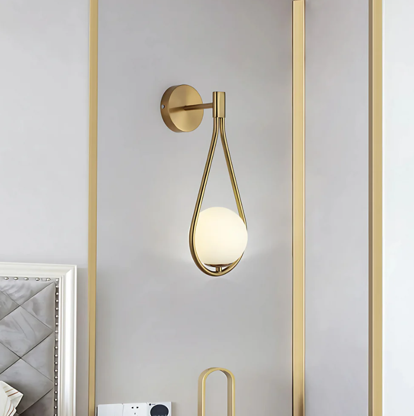 Gouttelettes Væglampe – Elegant Væglampe i Metal og Glas til Dit Hjem Guld Bonusvis