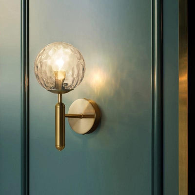 Héléna Væglampe – Elegant Gulddesign med Glas Globe Bonusvis