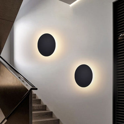 Moderne Ronde Væglampe – Elegant Metalfinish med LED Belysning Bonusvis