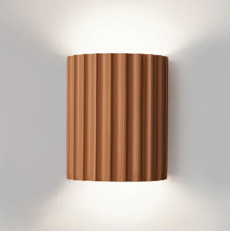 LumiForm Væglampe – Moderne Design i Resine til Stilfuld Belysning Orange Bonusvis