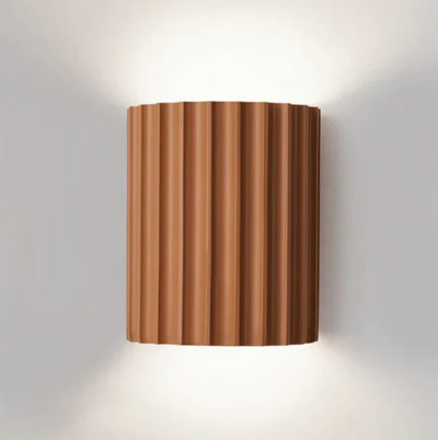 LumiForm Væglampe – Moderne Design i Resine til Stilfuld Belysning Orange Bonusvis