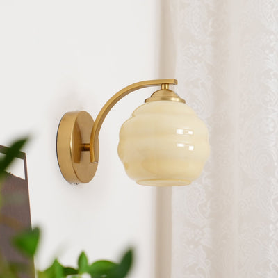 LumiRetro Art Deco Lampe – Elegant Vintage Design med Hvidt Glas og Metalramme Bonusvis