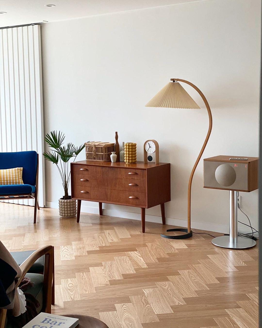 Caprani Gulvlampe – En Ikonisk Fusion af Skandinavisk Design og Naturlige Materialer Bonusvis