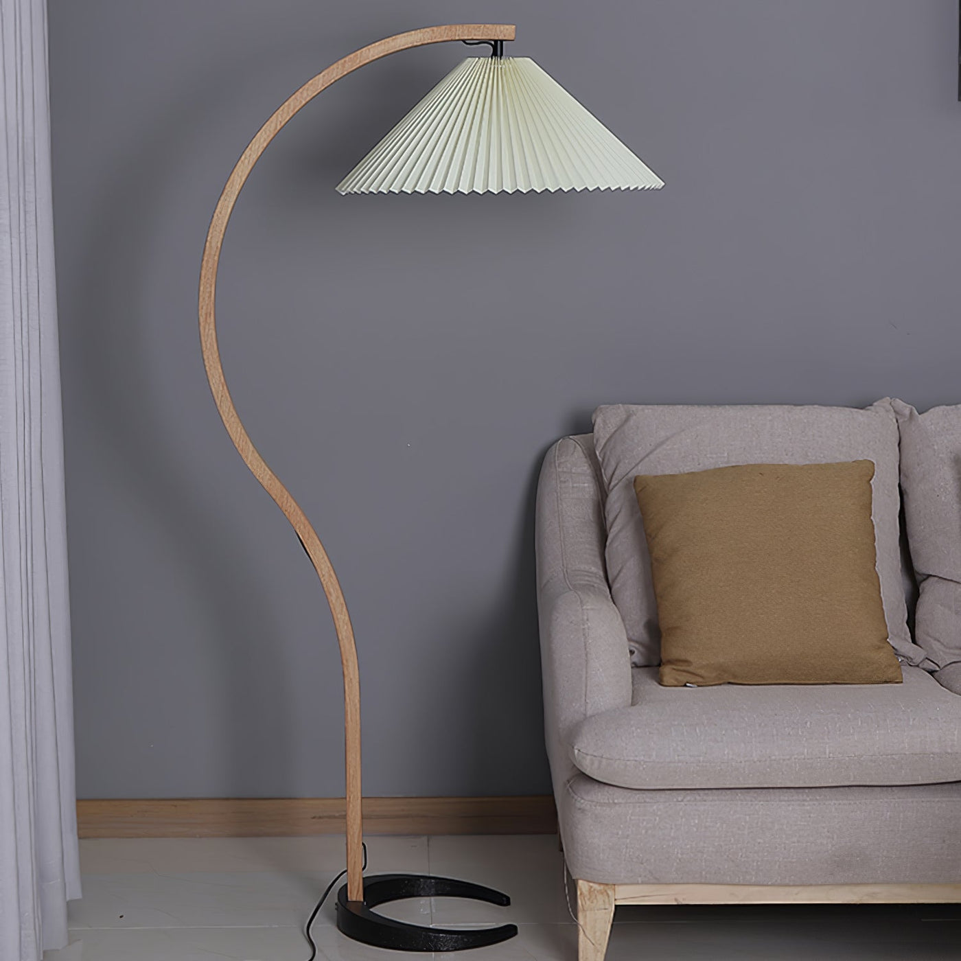 Caprani Gulvlampe – En Ikonisk Fusion af Skandinavisk Design og Naturlige Materialer Bonusvis