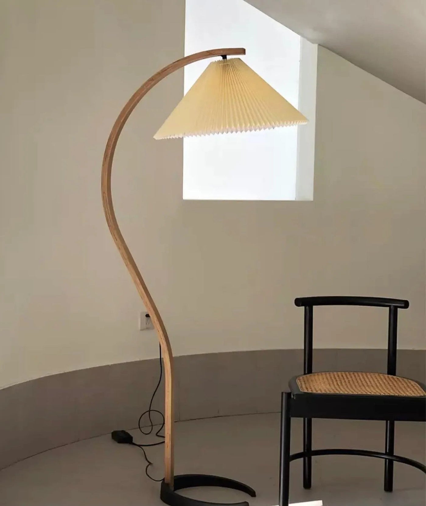 Caprani Gulvlampe – En Ikonisk Fusion af Skandinavisk Design og Naturlige Materialer Bonusvis