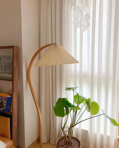 Caprani Gulvlampe – En Ikonisk Fusion af Skandinavisk Design og Naturlige Materialer Bonusvis