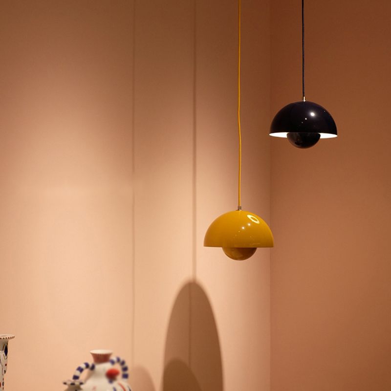 FlowerGlow Pendellampe i Skandinavisk Stil – Justerbar Loftslampe med Urtepotteformet Design Bonusvis