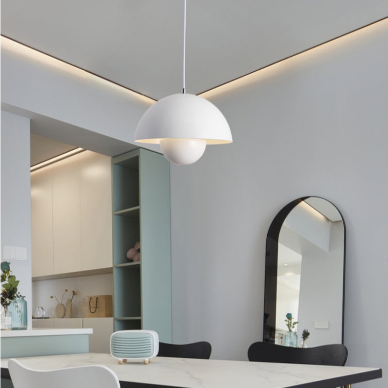 FlowerGlow Pendellampe i Skandinavisk Stil – Justerbar Loftslampe med Urtepotteformet Design Bonusvis