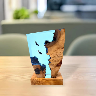 DeepDive Bordlampe – Maritimt Inspireret Design til Et Beroligende Hjem 15 x 10 cm Bonusvis