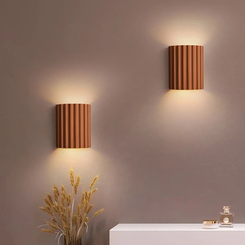 GleamEdge | Kunstnerisk LED-Glød & Stilfuld Harpiks Væglampe Orange Bonusvis