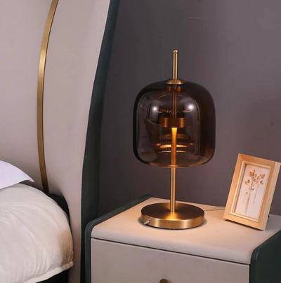 Elegant Bordlampe i Metal og Glas – Ø18 cm med Indbygget LED til Indendørs Brug Bonusvis