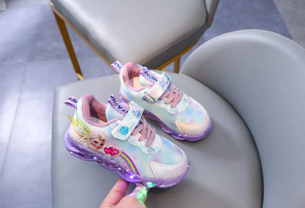 Elsa Lysende Børnesneakers med LED-Lys – Magi ved Hvert Skridt Bonusvis