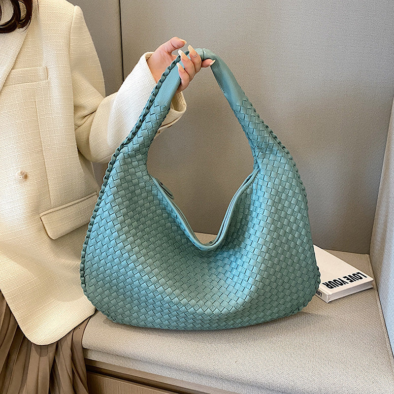 Margo Woven Umhængetaske – Elegant og Praktisk Taske med Tidssvarende Design Blå En størrelse Bonusvis