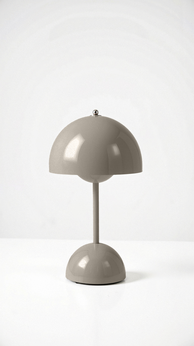 Elegant Lampe Bord – Minimalistisk Design med Justerbart Lys Bonusvis
