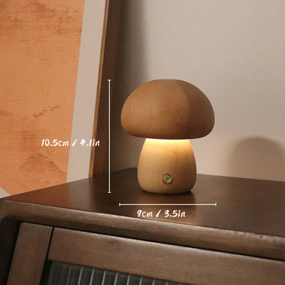 MushLume – Genopladelig Svampebordlampe i Træ Misterlamp
