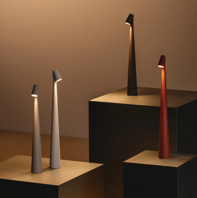 LysOpal – Elegant Bordlampe i Aluminium for Perfekt Atmosfære Bonusvis