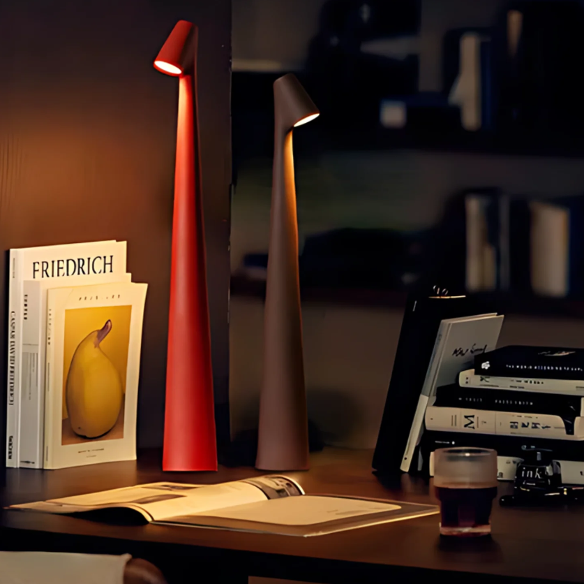 LysOpal – Elegant Bordlampe i Aluminium for Perfekt Atmosfære Bonusvis