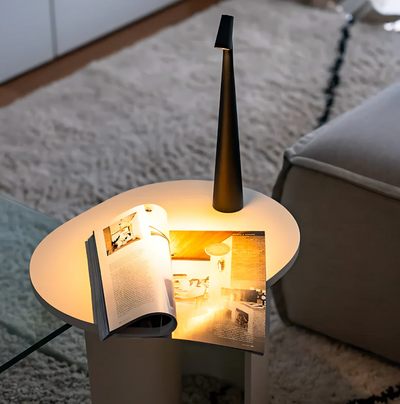 LysOpal – Elegant Bordlampe i Aluminium for Perfekt Atmosfære Bonusvis
