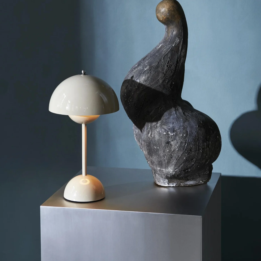 TruffleGlow Mini Trådløs Bordlampe – Elegant Design med Lang Batterilevetid Bonusvis