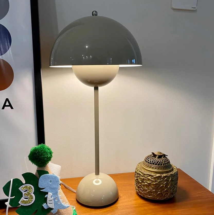 TruffleGlow Mini Trådløs Bordlampe – Elegant Design med Lang Batterilevetid Bonusvis