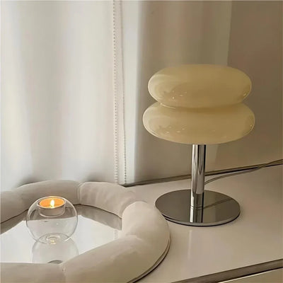 Minimalistisk Orion Bordlampe – Elegant Bauhaus Design med Blødt Lys Bonusvis