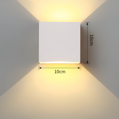 ScandiLight LED Væglampe – Moderne Skandinavisk Design med Justerbar Belysning Bonusvis