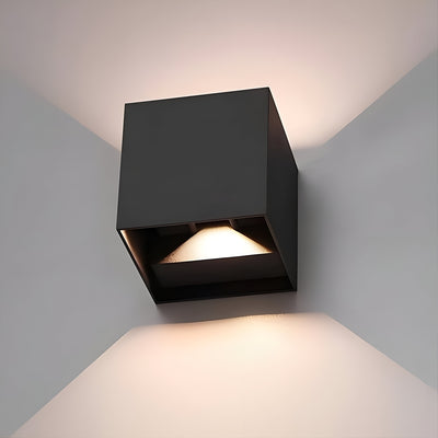 ScandiLight LED Væglampe – Moderne Skandinavisk Design med Justerbar Belysning Bonusvis