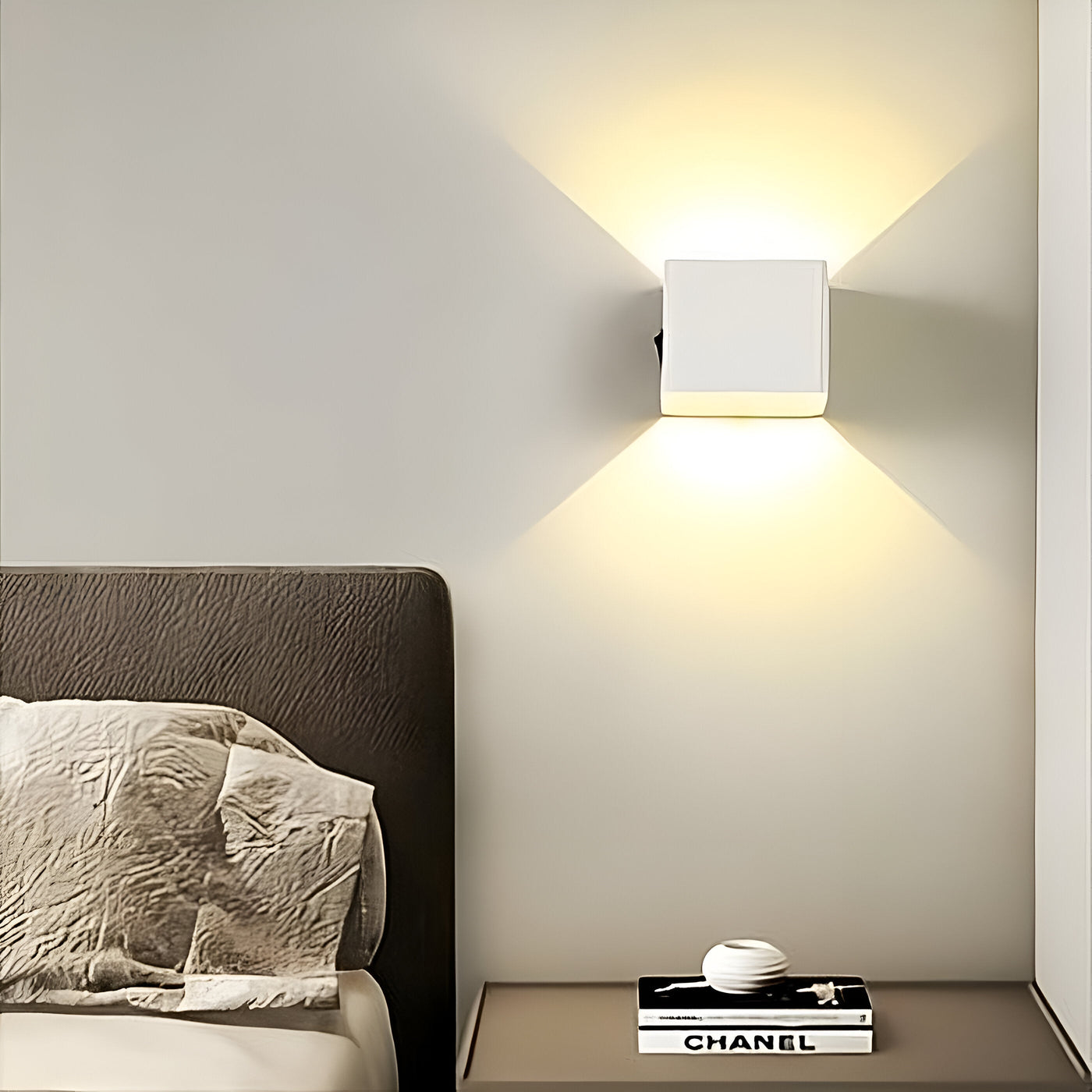ScandiLight LED Væglampe – Moderne Skandinavisk Design med Justerbar Belysning Bonusvis