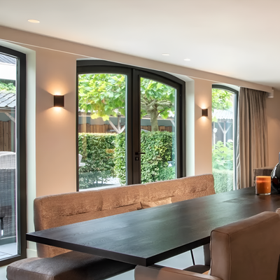 ScandiLight LED Væglampe – Moderne Skandinavisk Design med Justerbar Belysning Bonusvis