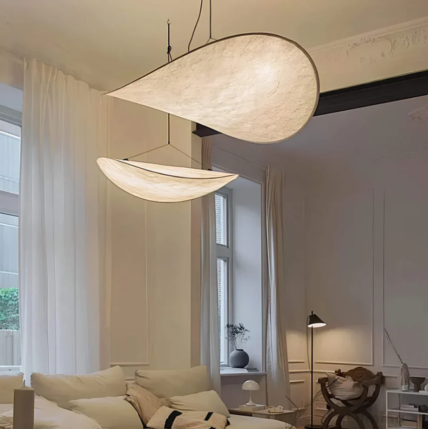 SilkGlow - Håndlavet loftlampe i silke og metal for sofistikeret belysning Bonusvis