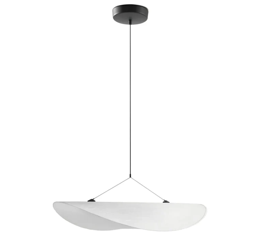 SilkGlow - Håndlavet loftlampe i silke og metal for sofistikeret belysning Bonusvis