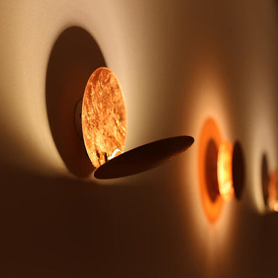 LumiEclipse - Elegant væglampe med justerbar lysrefleksion Bonusvis