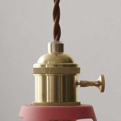 Retro Industriel Pendellampe i Metal – Stilfuld og Alsidig Belysning Bonusvis