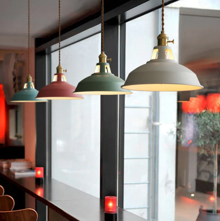 Retro Industriel Pendellampe i Metal – Stilfuld og Alsidig Belysning Bonusvis
