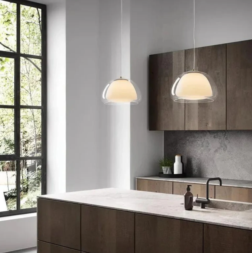 Elegance Pendel – Glass og Metal Lampe til Perfekt Atmosfære Bonusvis