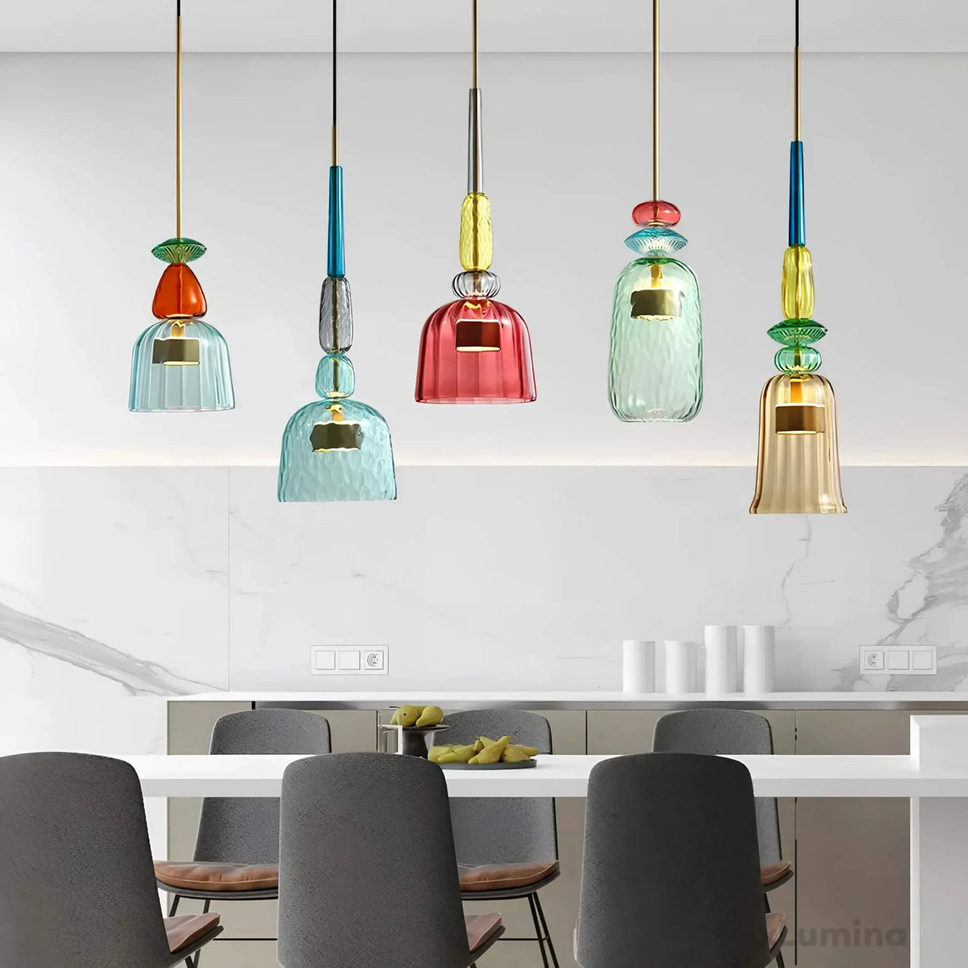Farverig Glas Pendel – Moderne Lampe til Stilfuld Belysning Bonusvis