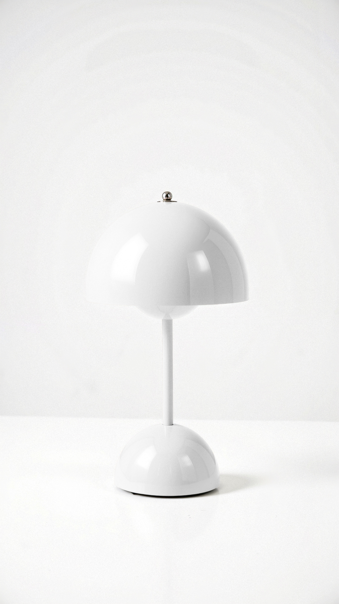 Elegant Lampe Bord – Minimalistisk Design med Justerbart Lys Hvid Bonusvis
