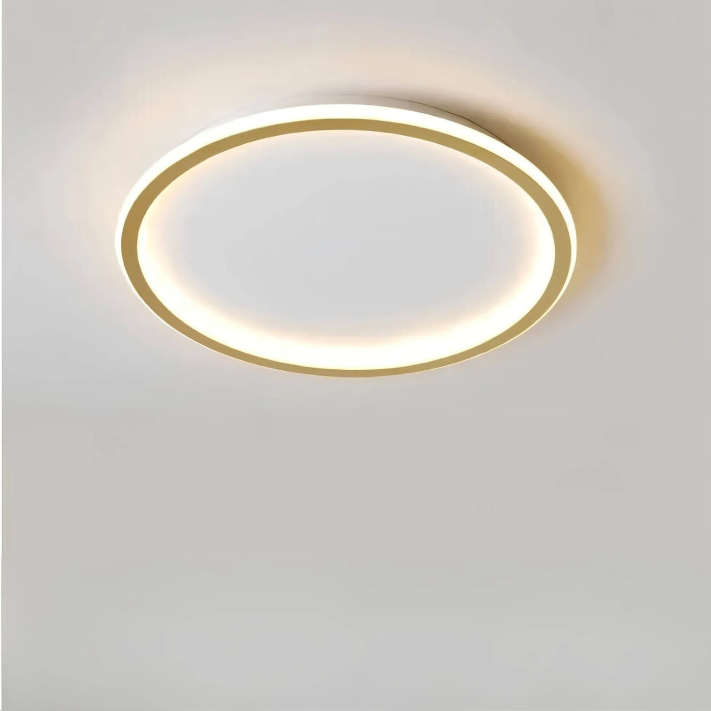 ScandiGlow LED Loftlampe – Elegant Nordisk Design til Dit Hjem Guld Bonusvis