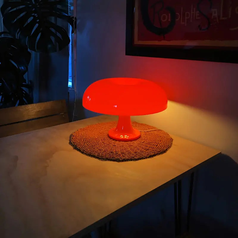 GlowSphere – Bærbar LED-lampe med Justerbar Belysning og Moderne Design Bonusvis
