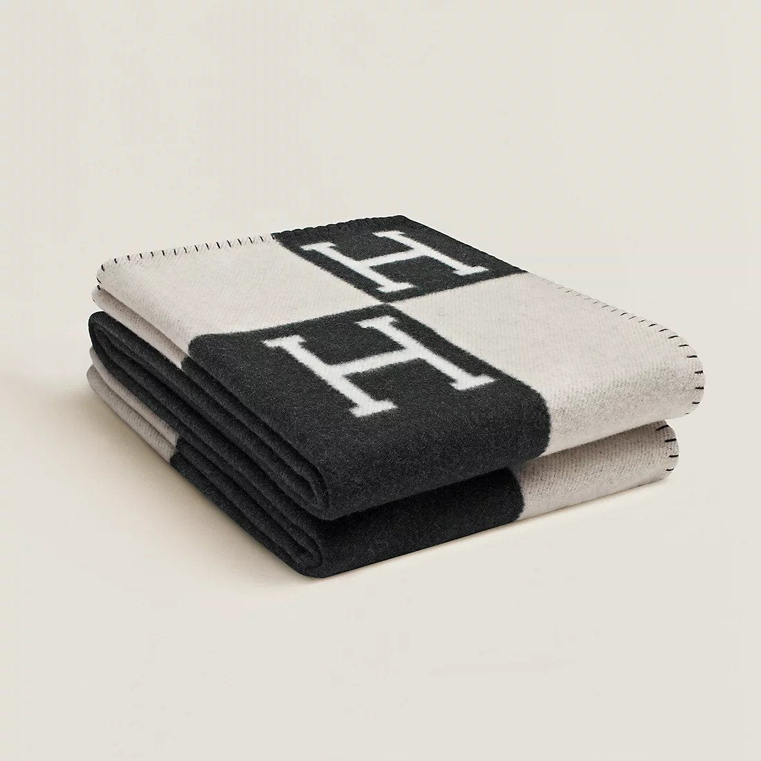 LuxBlanket Plaid – Luksuriøs og Komfortabel Tilføjelse til Dit Hjem Bonusvis